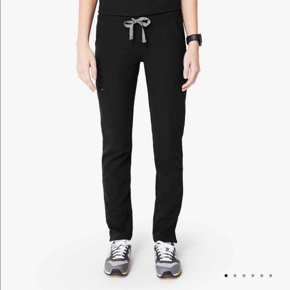 YOLA Skinny scrub pants